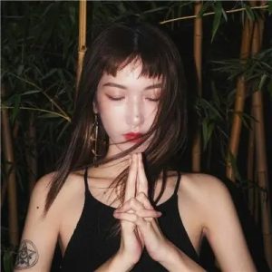 男生的哪些行为会让女生毫无抵抗力?-泡学网-奕声情感,PUA,展示面,撩妹,聊天,情感挽回,泡学书籍,迷男方法,泡学网白鹤,搭讪,恋爱技巧,泡妞秘籍,社交软件,怎么追女生