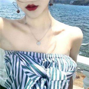 爱上一个不该爱的人,怎么破?-泡学网-奕声情感,PUA,展示面,撩妹,聊天,情感挽回,泡学书籍,迷男方法,泡学网白鹤,搭讪,恋爱技巧,泡妞秘籍,社交软件,怎么追女生